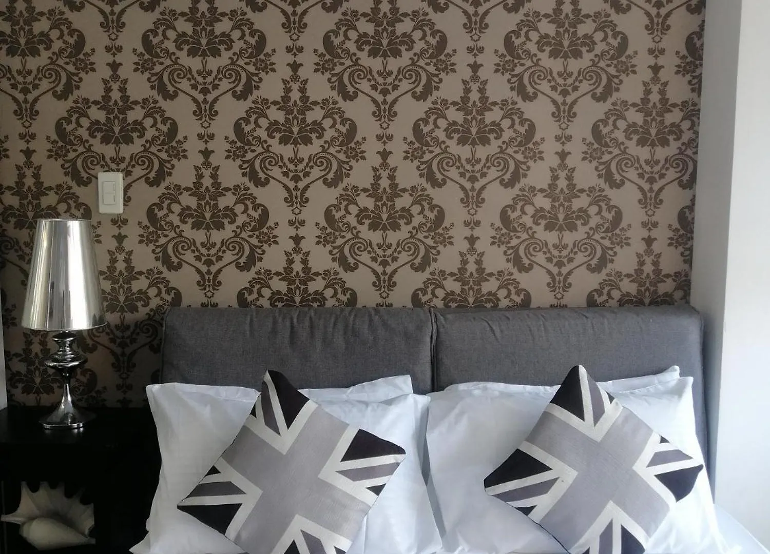Guest house Fe Staycation Paranaque City